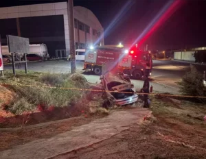 Aydın'da 3 araç birbirine girdi 1 ölü, 5 yaralı