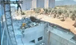 Aydın'da 30 metreden düşen işçi hayatını kaybetti Aydın'da 30 metreden düşen işçi hayatını kaybetti