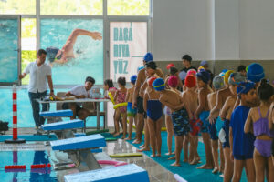 Gençlik ve Spor Bakanlığı’nın başlattığı “Yüzme Bilmeyen Kalmasın” projesi kapsamında
