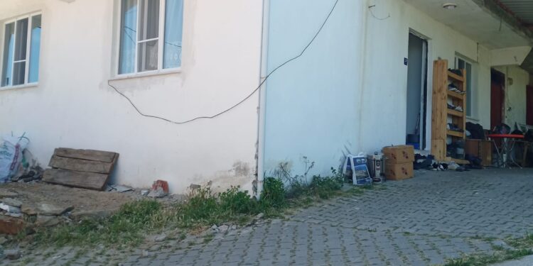 Aydın’da baba ve kızı evde ölü bulundu