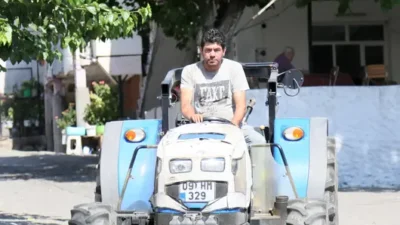 Türkiye'nin ilk çift kol nakillisi Cihan Topal (44), nakilden sonra