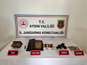 Aydın’ın Efeler İlçesinde bir eve jandarma tarafından yapılan operasyonda Ortodoks/Bizans