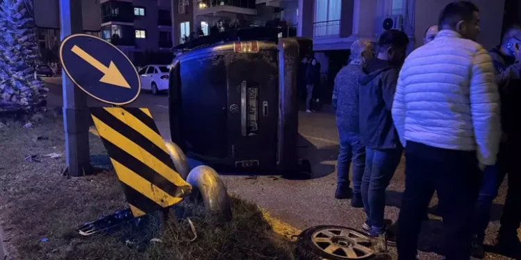 Aydın’da iki otomobil çarpıştı 6 yaralı