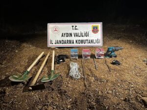Aydın’ın Didim ilçesinde tarihi eser kaçakçılığına yönelik gerçekleştirilen operasyonda 4
