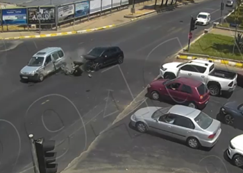 Aydın’da kaza 1’i bebek 4 yaralı