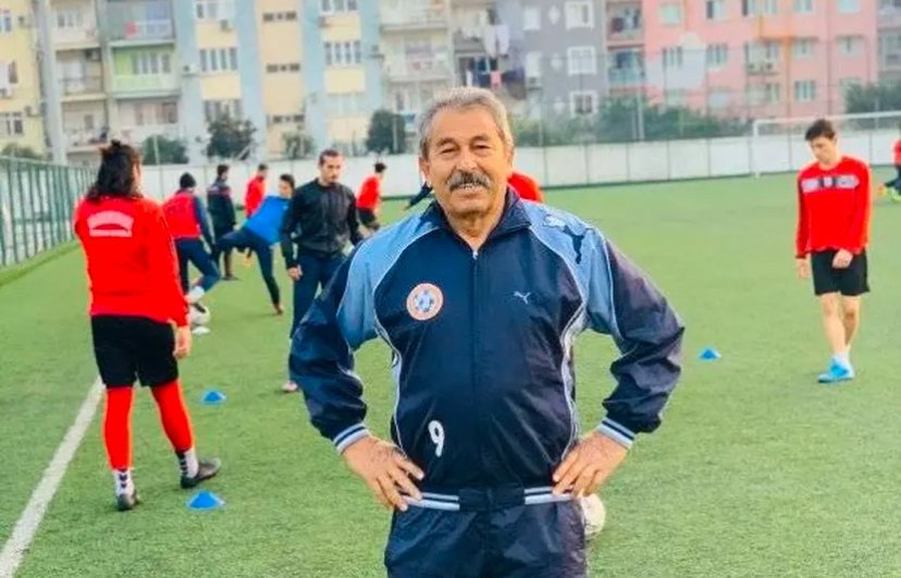 Aydin’da kulubunu 50 yildir tek basina ayakta tutan baskan Aydin’da kulubunu 50 yildir tek basina ayakta tutan baskan
