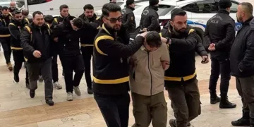 Aydın’da pazarcıların silahlı yer kavgasında 5 tutuklama