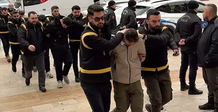 Aydın’da pazarcıların silahlı yer kavgasında 5 tutuklama