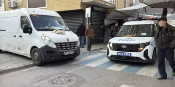 Aydın’da pazarcıların yer kavgasında kan aktı