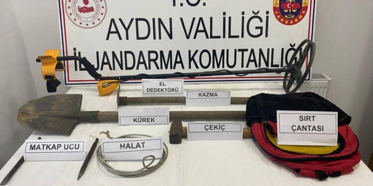 Aydın’da sit alanında kaçak kazıya 3 gözaltı
