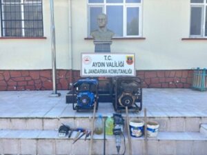Aydın’ın Koçarlı ilçesinde jandarma ekipleri tarafından düzenlenen operasyonda kaçak kazı