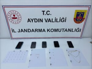 Aydın’da tarihi eserleri satmak isteyen 5 şüpheli yakalandı