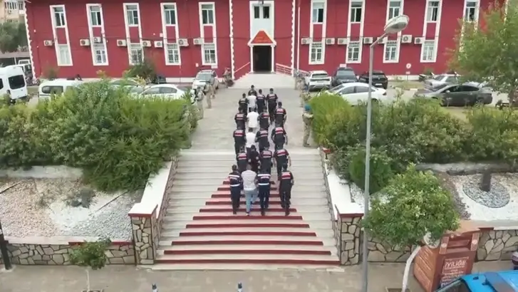Aydin’da uretici dolandiriciligina operasyon 6 gozalti Aydin’da uretici dolandiriciligina operasyon 6 gozalti