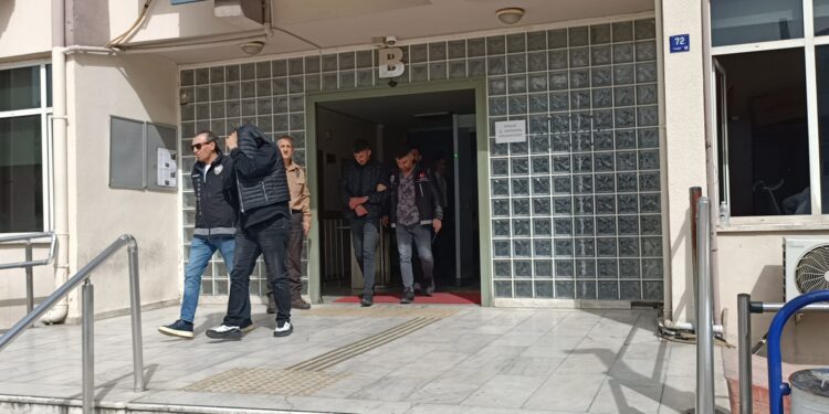 Aydın’da uyuşturucu operasyonu: 2 tutuklama