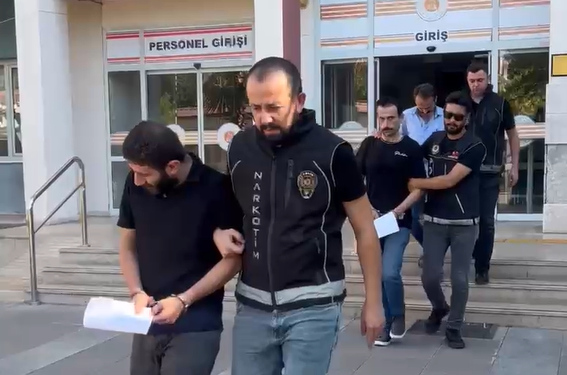 Aydın’da uyuşturucu operasyonu: 3 tutuklama