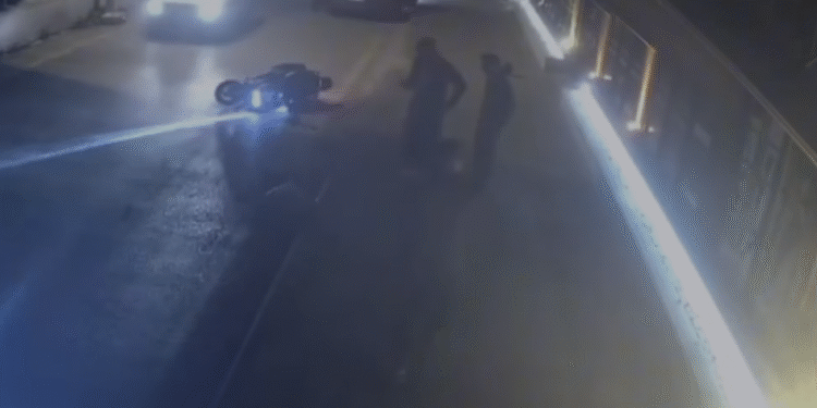 Aydın’da yola savrulan motosiklet sürücüsü öldü (1)