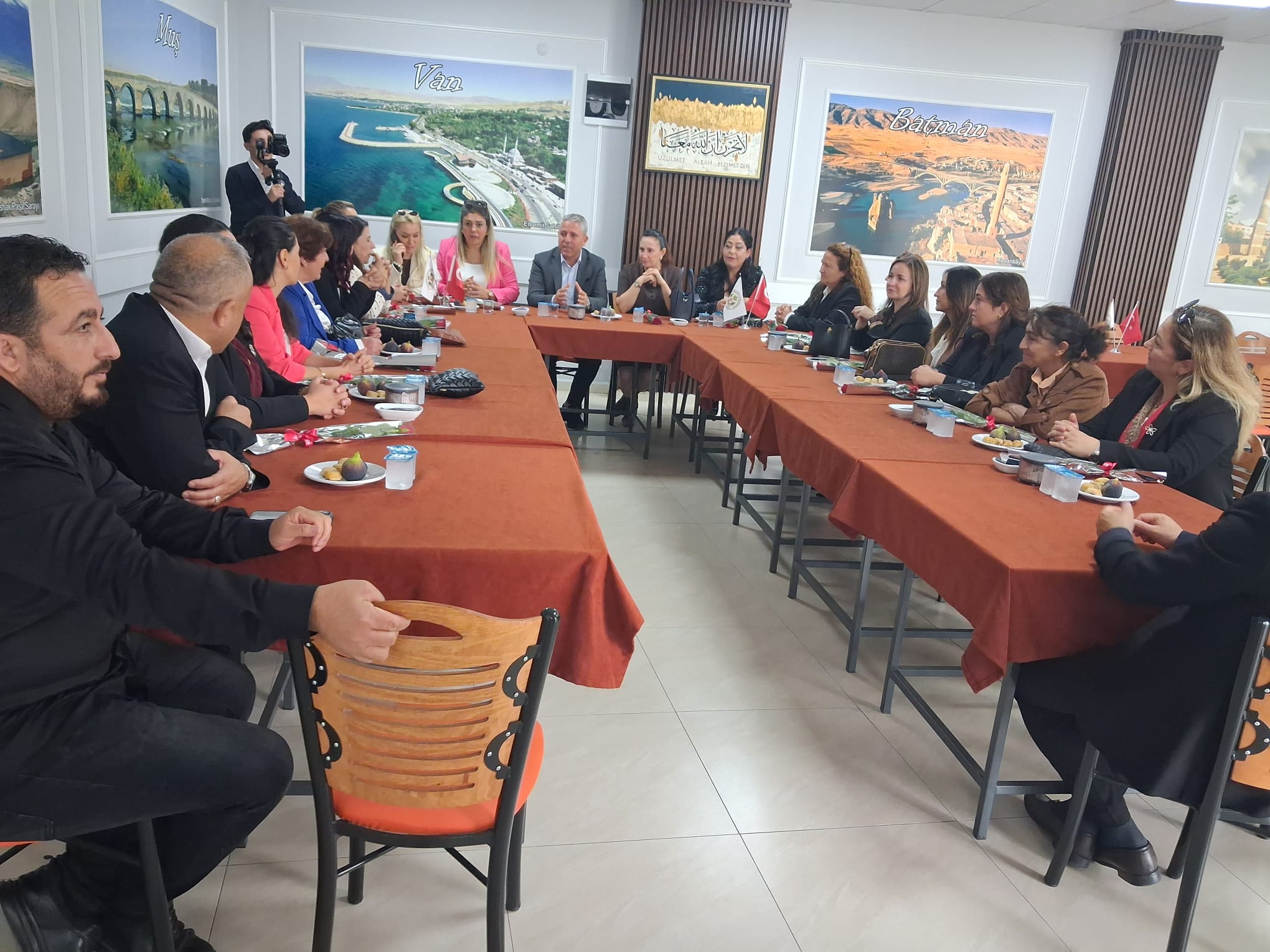 Aydinli kadin muhtarlardan DOGUDER’e anlamli ziyaret (1)
