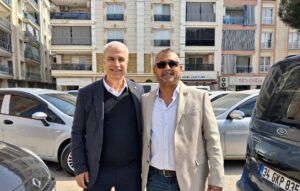 Son günlerde APP plaka nedeniyle sürücüler yeni plaka çıkarmak için