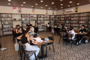 Başkan Kaya’dan YKS öncesi öğrencilere moral ziyareti (1) Başkan Kaya’dan YKS öncesi öğrencilere moral ziyareti (1)