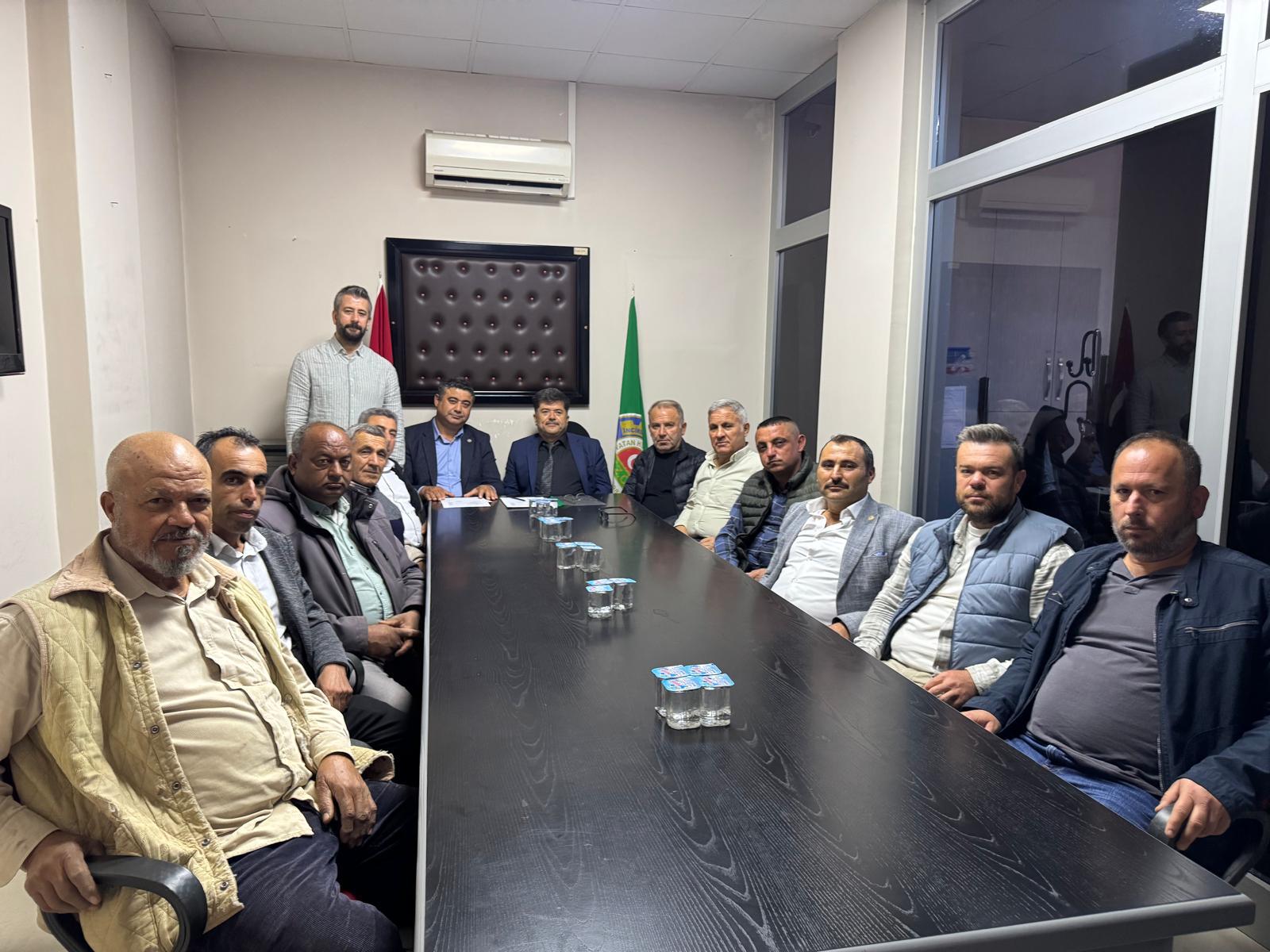 Baskan Ulgudur Ciftci kazanirsa Incirliova kazanir (4) Baskan Ulgudur Ciftci kazanirsa Incirliova kazanir (4)