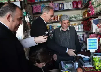 Başkan, veresiye defterini 50 bin TL'ye satın aldı