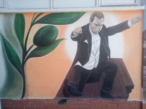 Belediye duvarındaki Atatürk portresi tepki çekti (1) Belediye duvarındaki Atatürk portresi tepki çekti (1)
