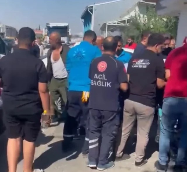 Belediyeye silahli saldiri Belediyeye silahli saldiri