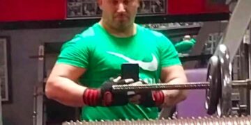 Boşanmaya bir gün kala canına kıydı