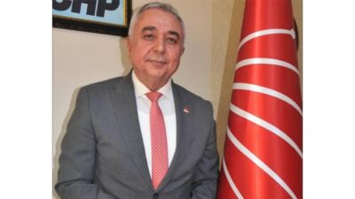 Cumhuriyet Halk Partisi (CHP) Aydın eski İl Başkanı ve eczacı