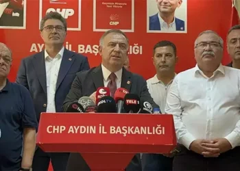 CHP'li Zeybek Özlem Çerçioğlu AK Parti'ye geçecek
