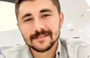 Çalıştığı inşaattan düşen işçi hayatını kaybetti Afyonkarahisar'da çalıştığı inşaattan yaklaşık 2-3 metre yükseklikteki iskeleden düşen Cemalettin