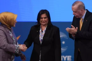 Çerçioğlu, AK Parti’ye neden geçtiğini anlattı Çerçioğlu, AK Parti’ye neden geçtiğini anlattı
