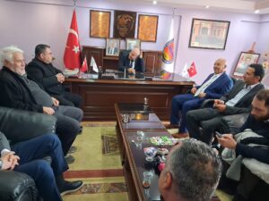 Çeyrek asırlık başkanı devirip göreve dualarla başladı (4)