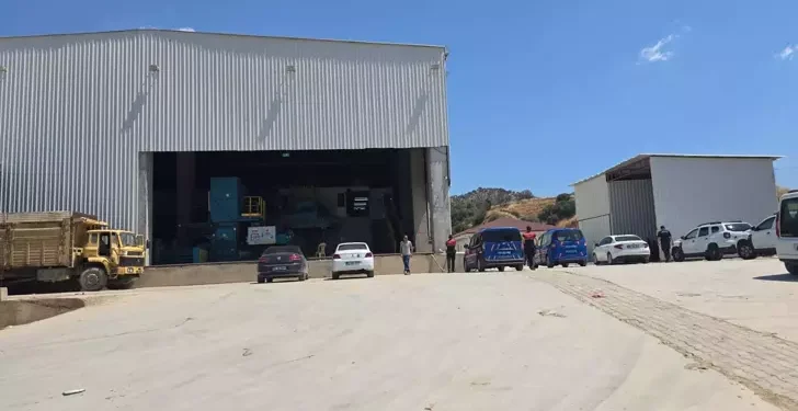 Çöpte göbek bağı kesilmemiş bebek cesedi bulundu