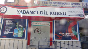 Aydın TAÇ’ta öğrenciler yabancı dili eğlenerek öğreniyor  