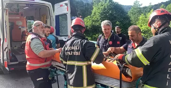 Dereye düşen çocuğunu kurtarmak isteyen anne öldü