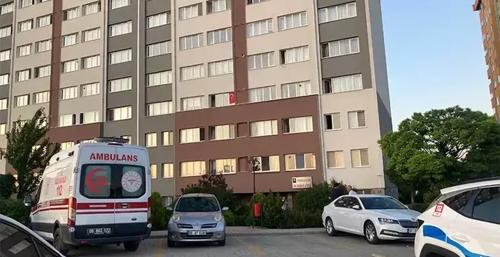 Derin dondurucuda bebek cesedi bulundu