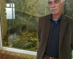Devrilen traktörün sürücüsü öldü