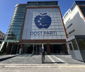 Dost Parti Genel Başkanı Eşin’e Konya’da büyük ilgi