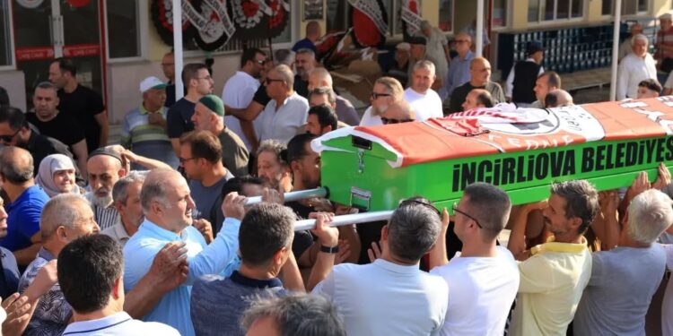 Efsane Başkan Mustafa Kemerli’ye gözyaşlarıyla veda