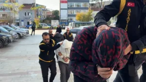 Eğlence mekanında tabancalı ve bıçaklı kavga