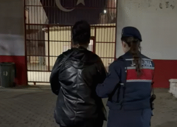 Kuşadası’nda 73 yıl hapis cezası bulunan kadın yakalandı