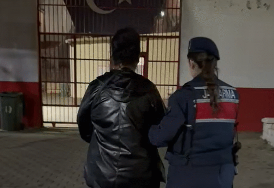 Kuşadası’nda 73 yıl hapis cezası bulunan kadın yakalandı