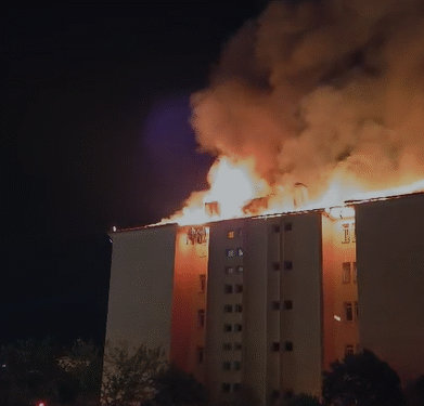 Nazilli’de öğrenci yurdu alevlere teslim oldu