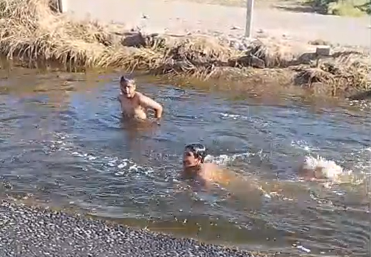 İncirliova’da çocukların tehlikeli serinliği