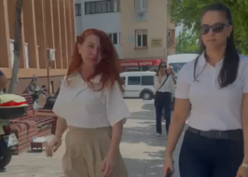 Aydın’da Gazeteci Yelis Ayaz yaptığı haberden dolayı tutuklandı