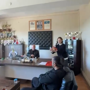 İncirliova Spor Lisesi öğrencileri, son günlerde yaşanan şiddet olaylarına dikkat