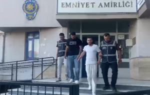 Kara para operasyonu Köşk'e uzandı: 3 gözaltı Kara para operasyonu Köşk'e uzandı: 3 gözaltı