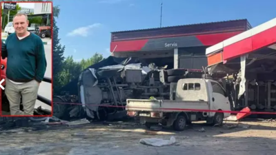 Bursa'nın İznik ilçesinde kömür yüklü TIR'ın, akaryakıt istasyonuna girdiği kazada,