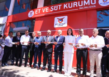 Et ve Süt Kurumu İncirliova Satış Mağazası açıldı (1)